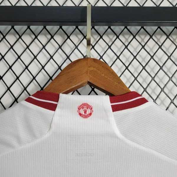 MAN UNITED 3RD 23/24 - Image 4